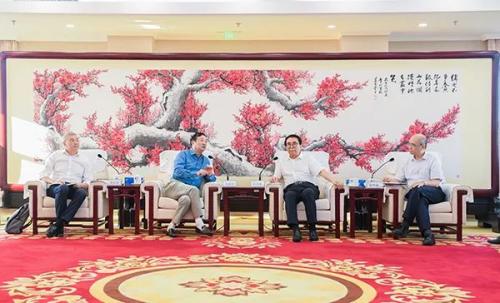 最新!任正非訪問清華北大講話曝光,詳解華為困局,“祥林嫂式的和平是不存在的”