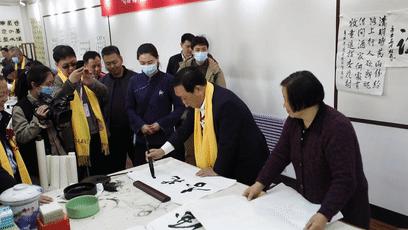 “感知汾酒、走讀汾酒、視聽(tīng)汾酒” 第五屆汾酒杏花節(jié)盛大開(kāi)幕